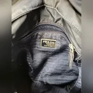 EUC PRADA Vintage Tessuto Nylon Vela Rucksack Backpack Prada Vela Backpack Nylon | Étoile Luxury Vintage – l main image 4